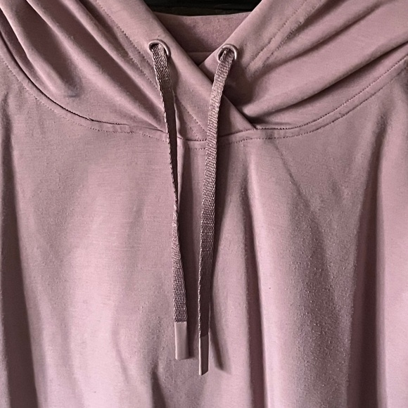 Lululemon Stronger As One Sleeveless Hoodie, Vintage Mauve, Size L - Picture 5 of 11
